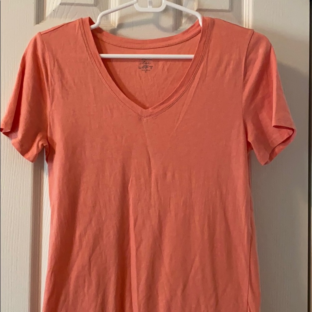 Loft coral tee size small